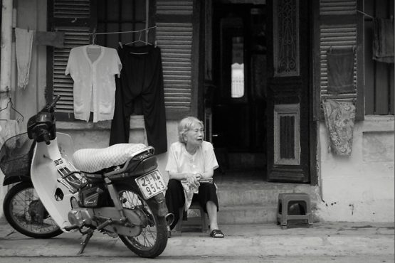 Câu chuyện về người già khao khát được yêu thương