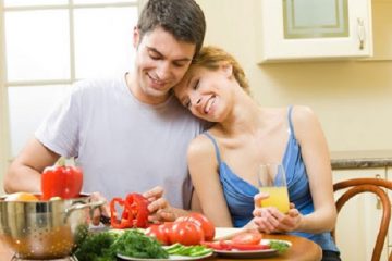 Thức ăn tốt cho sức khỏe nam giới: Bạn nên mua gì bồi bổ cho chồng?